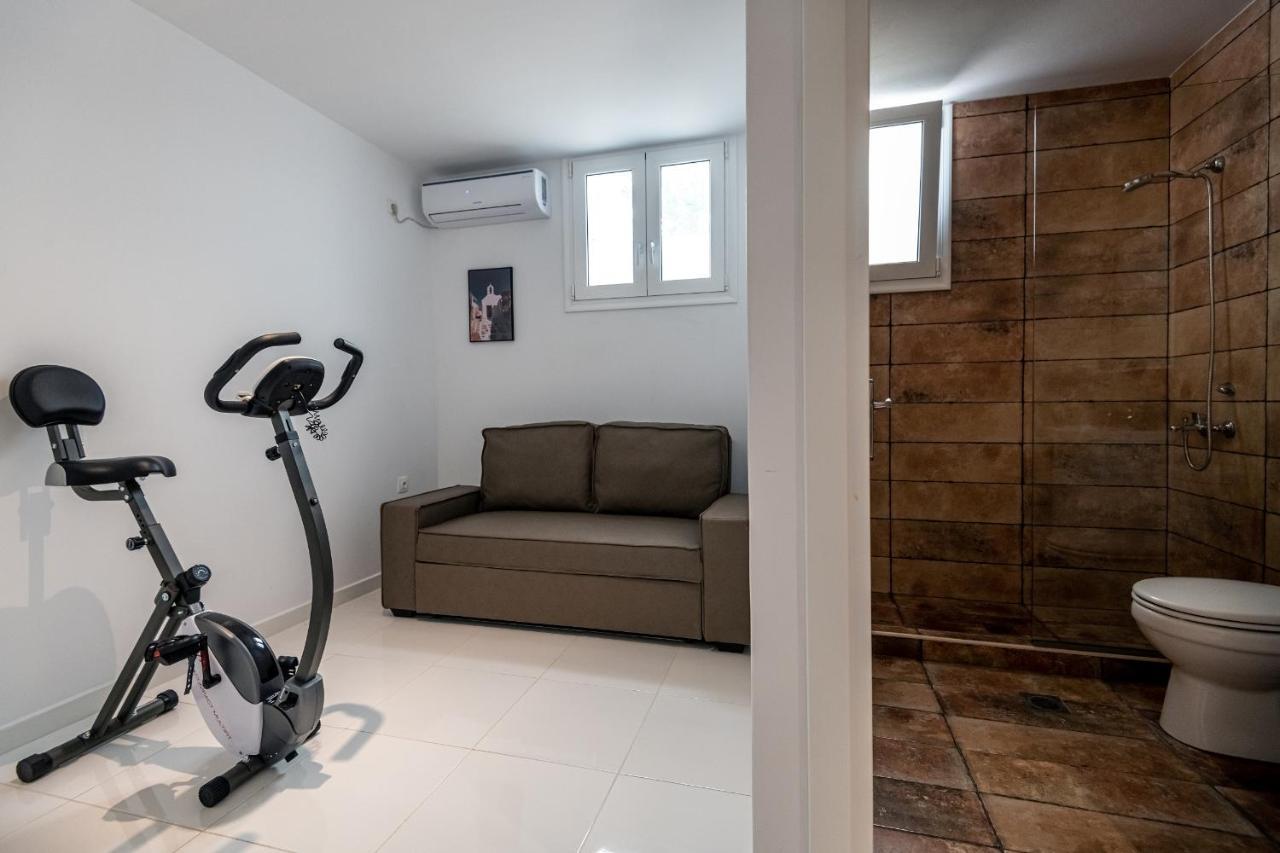 Asteria Pearl Villa 2 With Rooftop Jacuzzi Tigaki Exterior foto