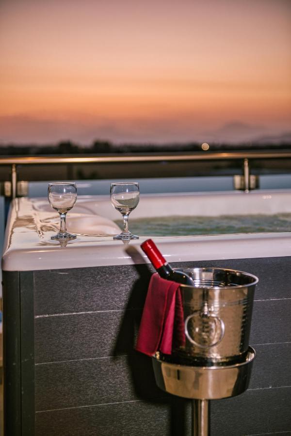 Asteria Pearl Villa 2 With Rooftop Jacuzzi Tigaki Exterior foto