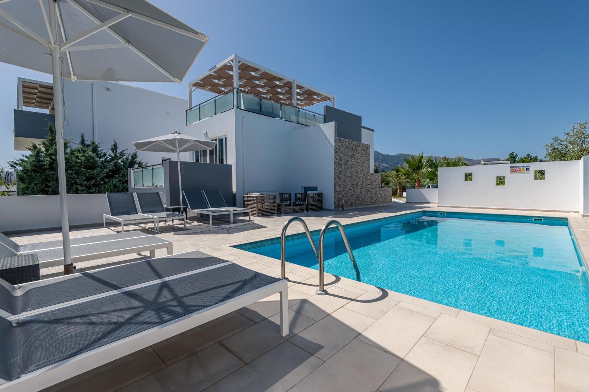 Asteria Pearl Villa 2 With Rooftop Jacuzzi Tigaki Exterior foto
