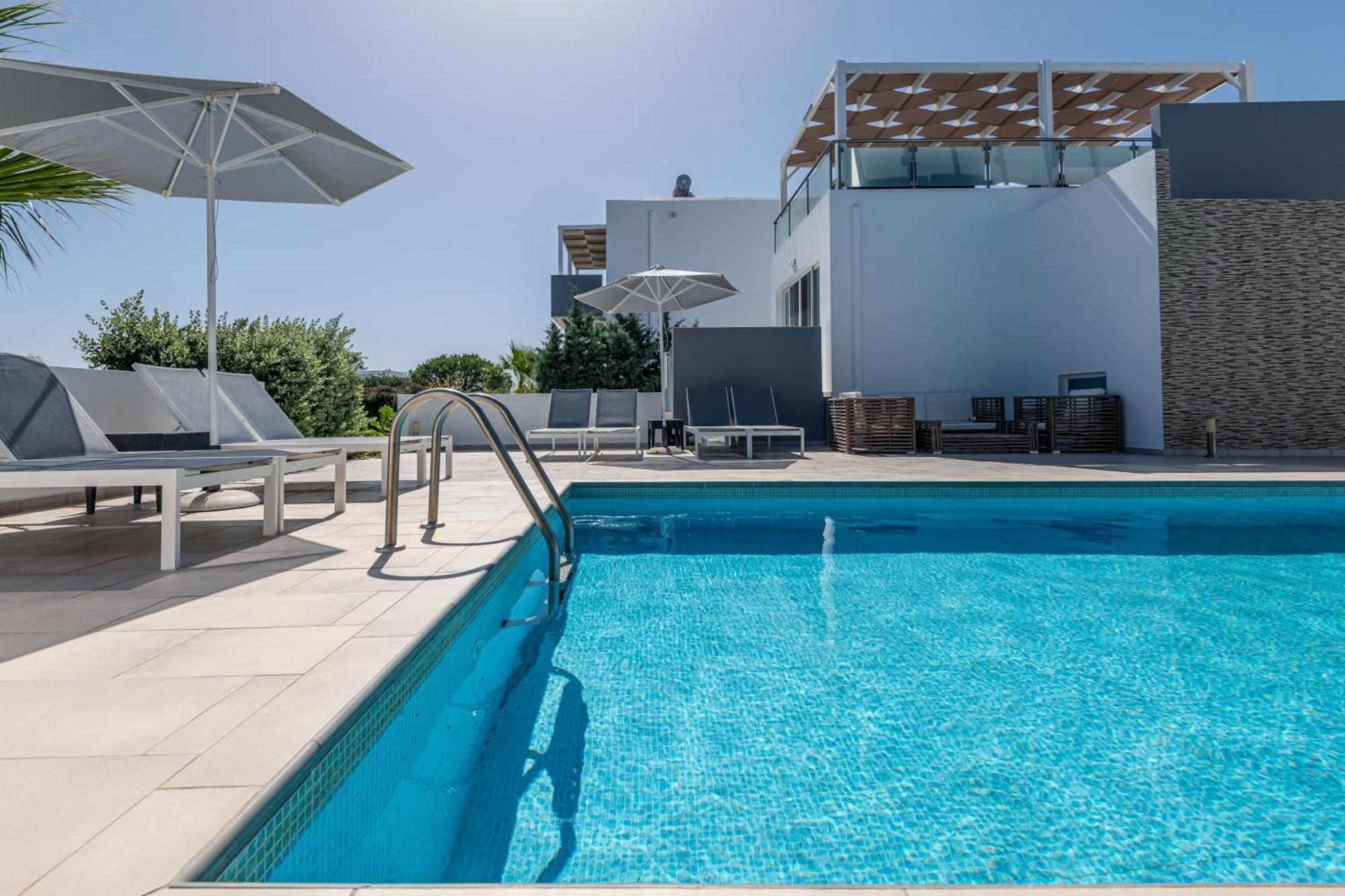 Asteria Pearl Villa 2 With Rooftop Jacuzzi Tigaki Exterior foto